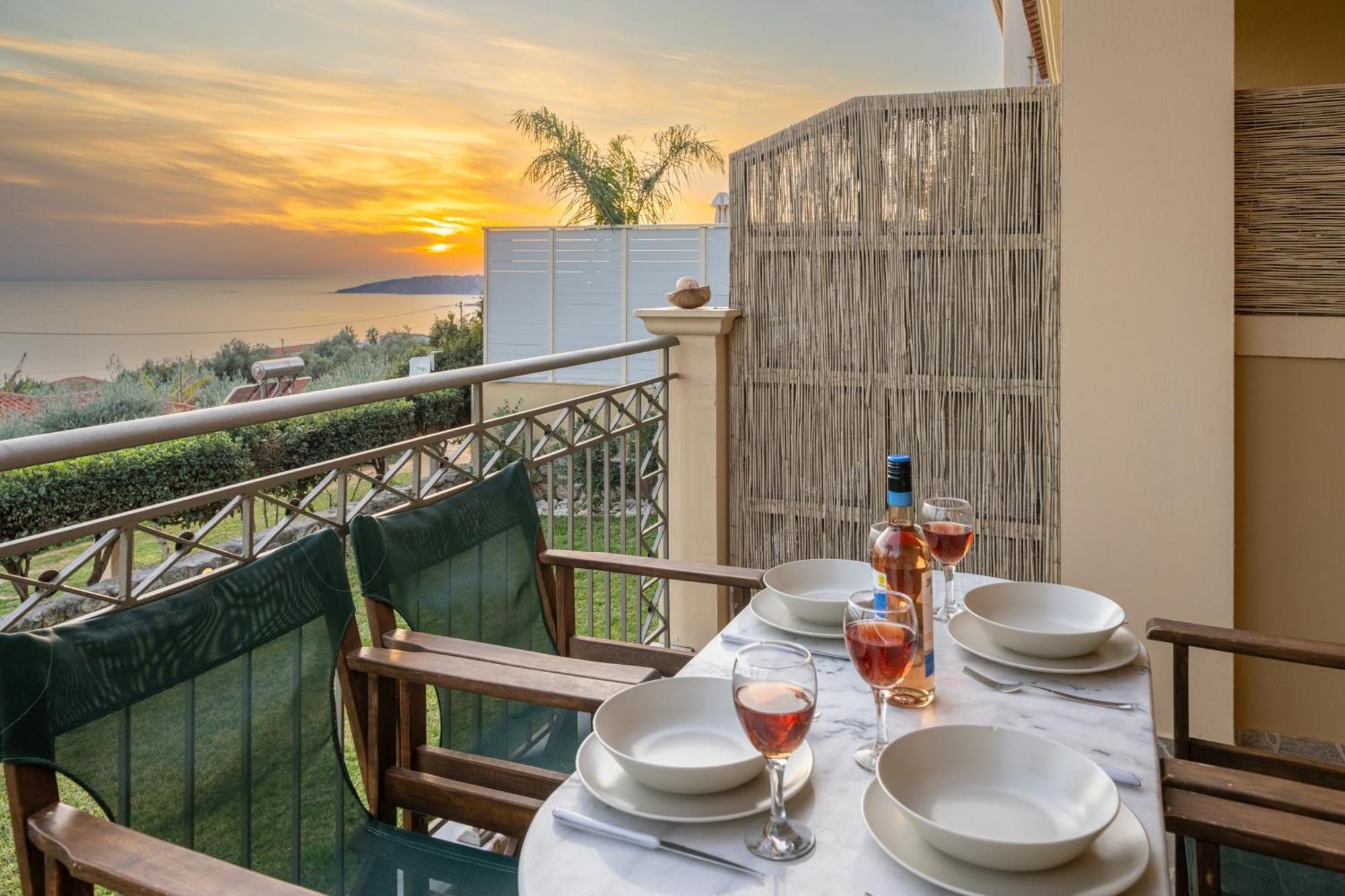 Eleftheria Apartments Vlachata Екстер'єр фото